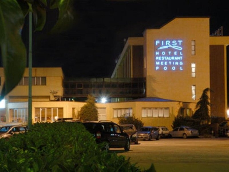 Hotel First