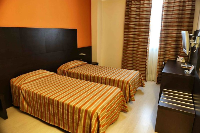 Hotel Vercelli Palace