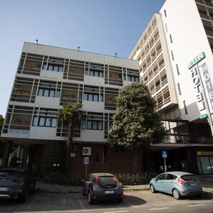 Hotel Ih Hotels Milano Eur Trezzano Sul Naviglio cazare Trezzano sul Naviglio
