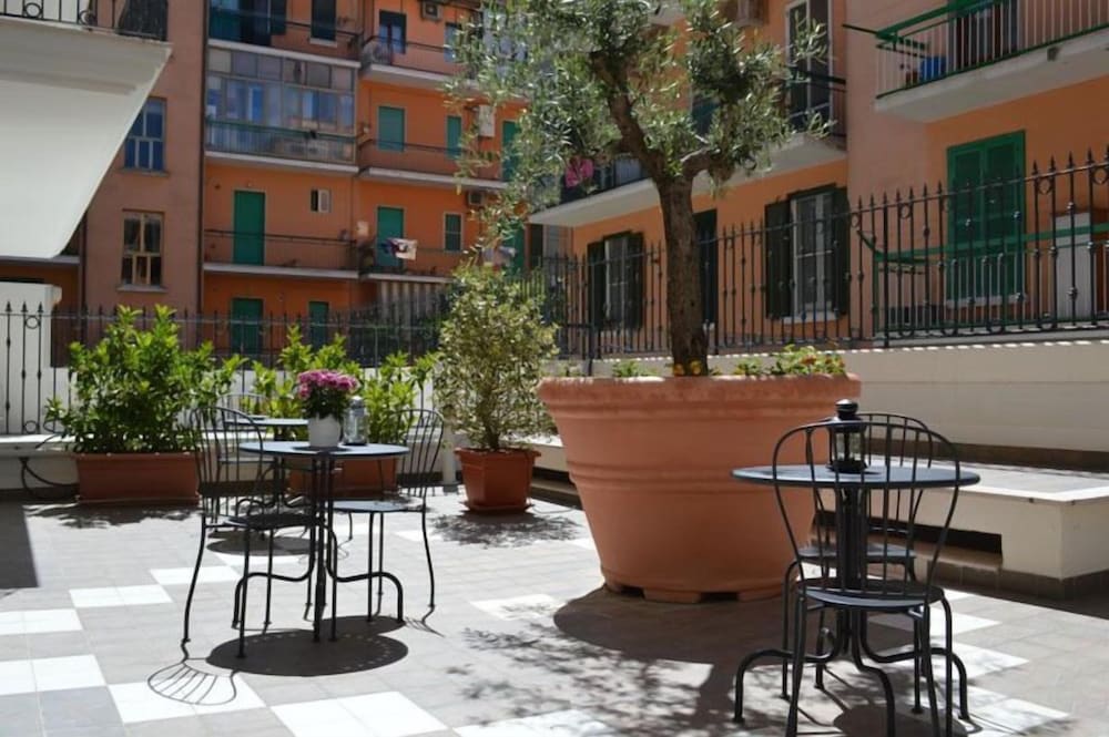 Le Residenze Di Via Lo Re
