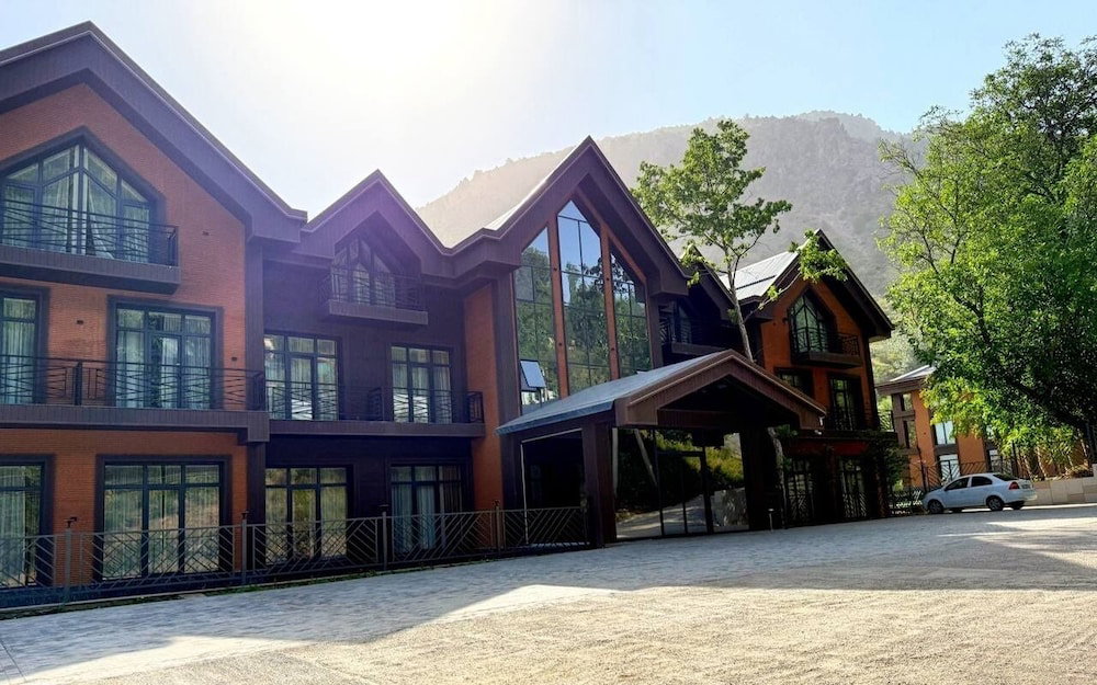 Hotel Gulkam Resort