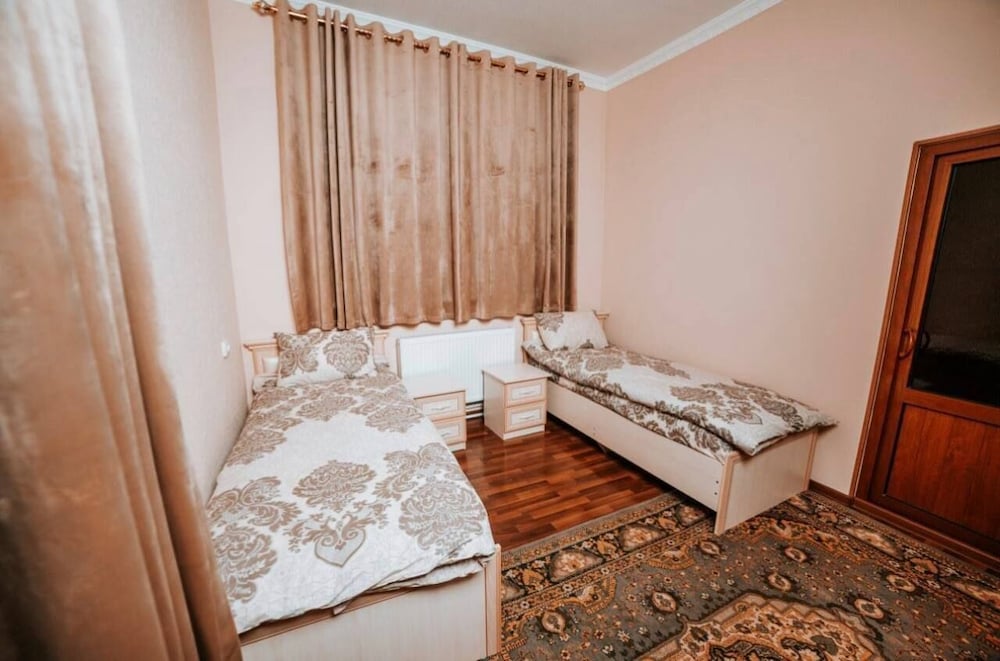 Hotel Siyob Hotel & Hostel