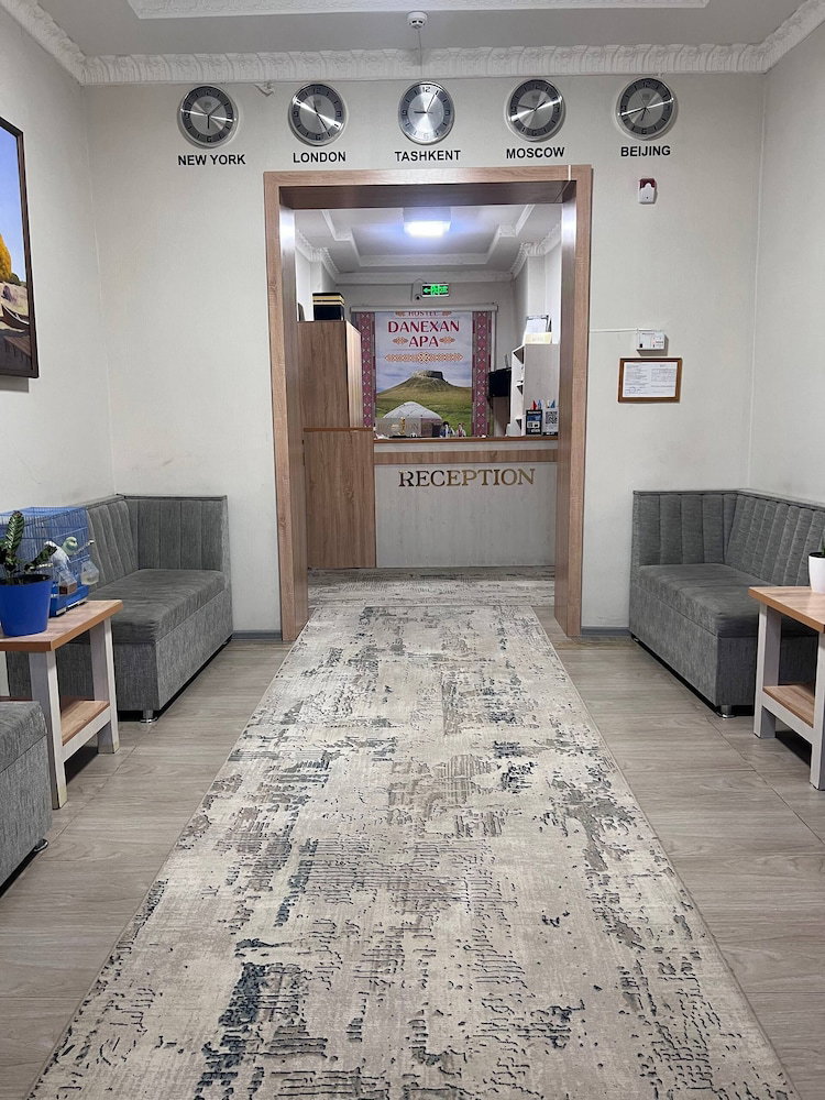 Hotel Danexan Apa Hostel