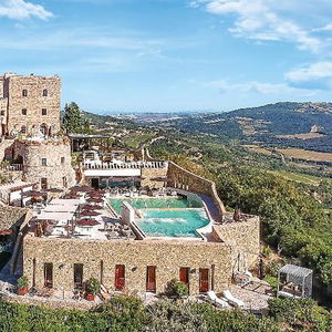 Hotel Castello Di Velona Resort Thermal Spa & Winery cazare Montalcino