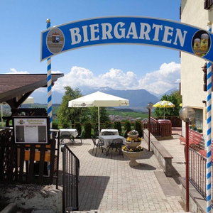 Hotel Albergo Bucaneve cazare Malosco