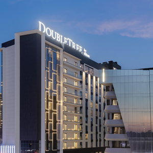 Hotel Doubletree By Hilton Tashkent cazare Bektemir