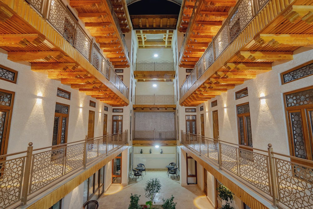 Hotel Shakhina Hotel