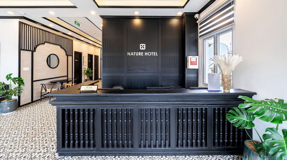 Nature Hotel - Luong The Vinh