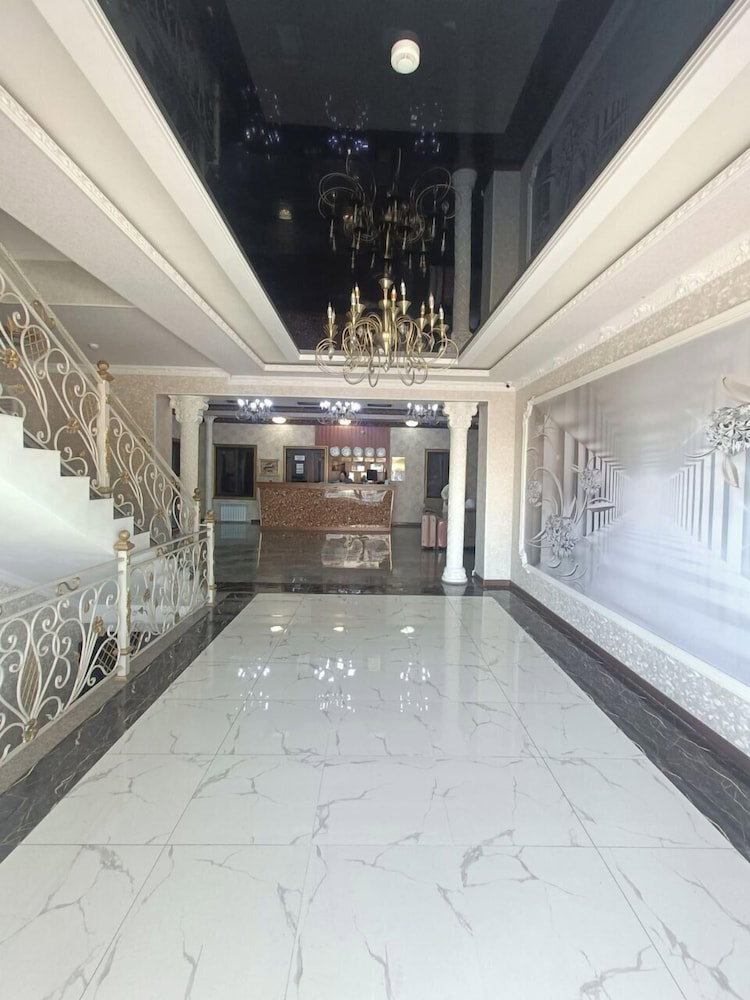 Hotel Davan Hotel
