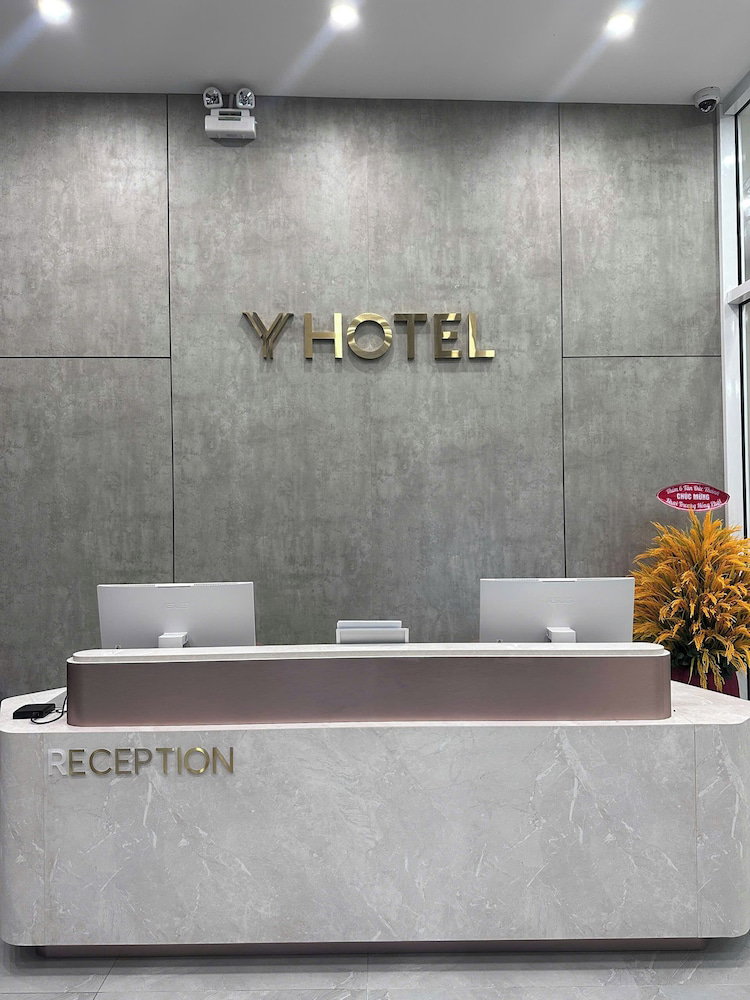 Y Hotel Phan Dinh Phung