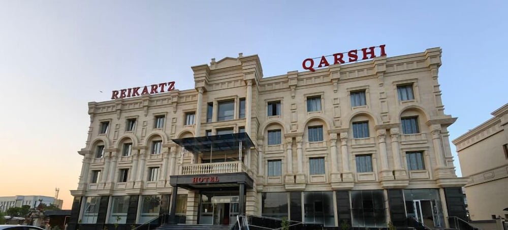 Hotel Reikartz Qarshi