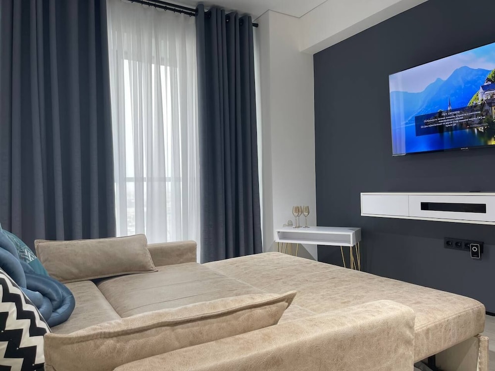 Hotel Akay City White Studio