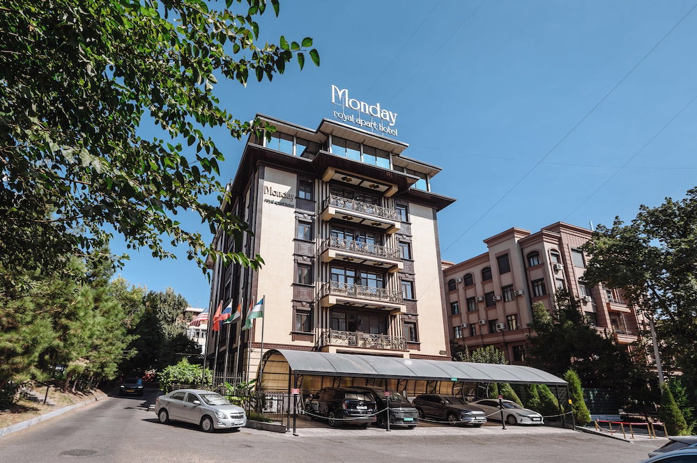 Hotel Monday Royal Apart Hotel
