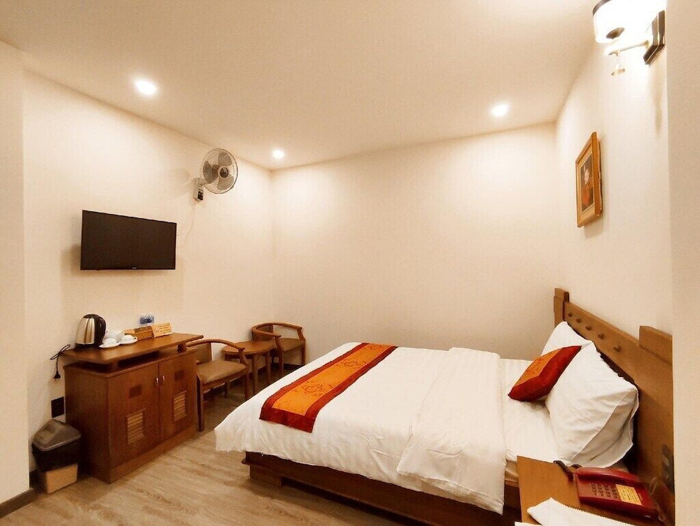 Vuong Gia Hotel Dl - By Bay Luxury
