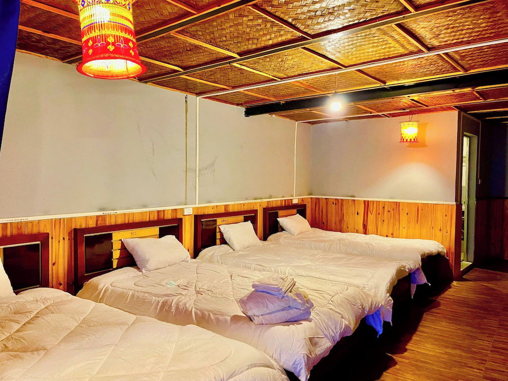 Sky View Homestay