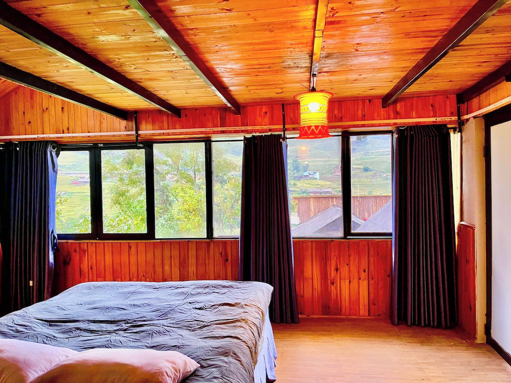 Sky View Homestay