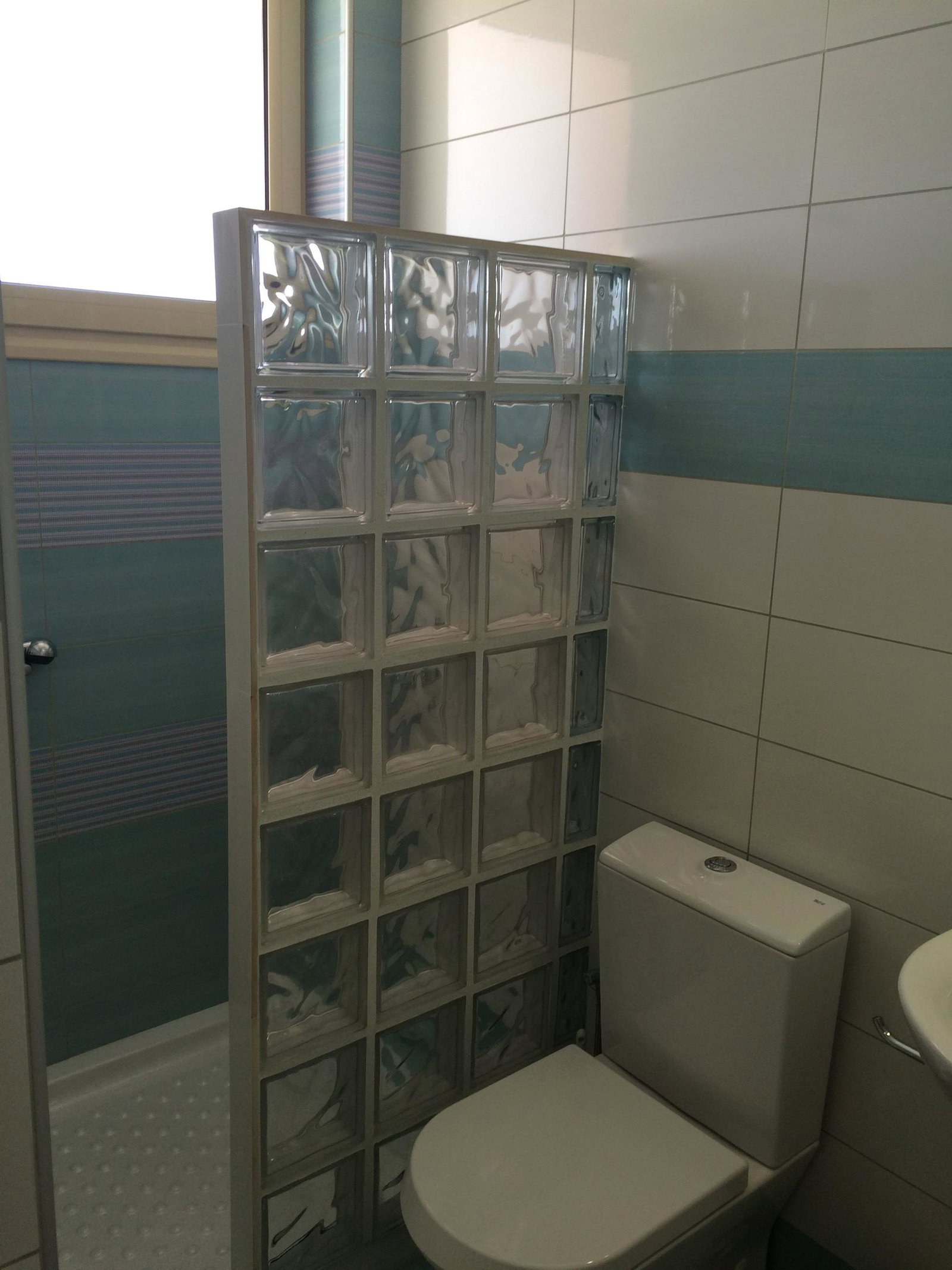 dal travel Pleasure Beach Hotel