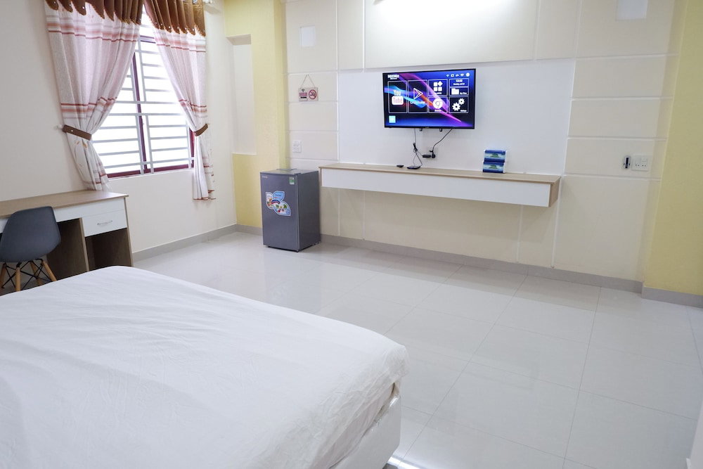Winter Spring Homestay Center