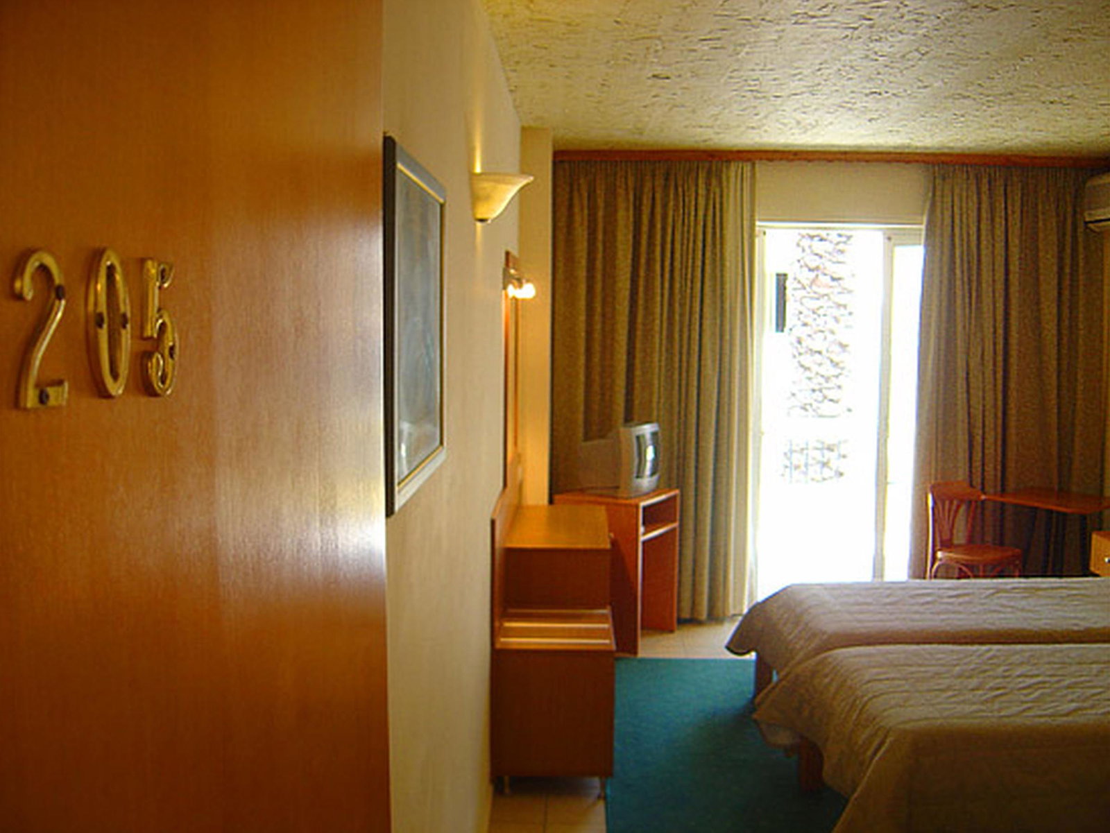 dal travel Flisvos Hotel