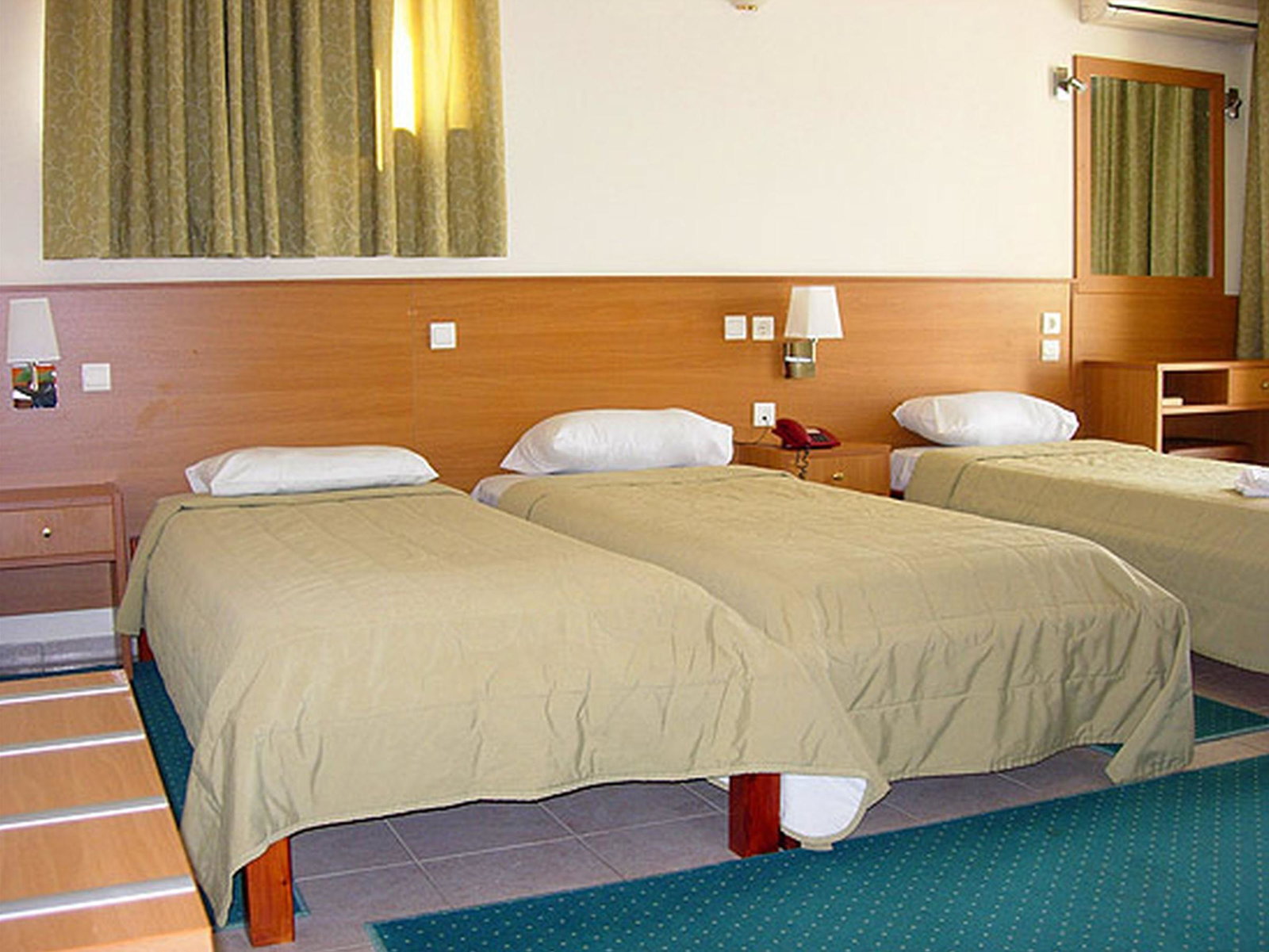 Flisvos Hotel