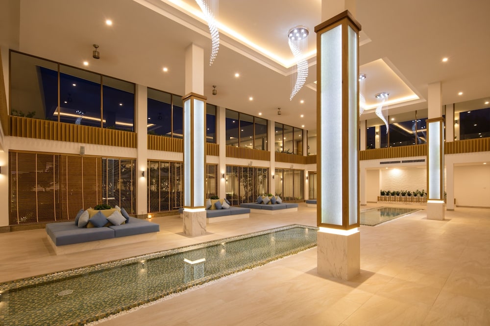 Flc Luxury Resort Quy Nhon
