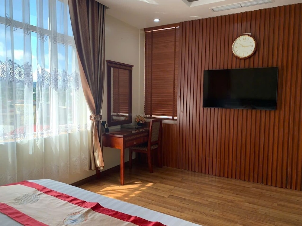 Duc Trung Hotel Cb By Bayluxury