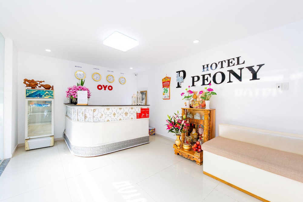 Super Oyo 598 Peony Hotel