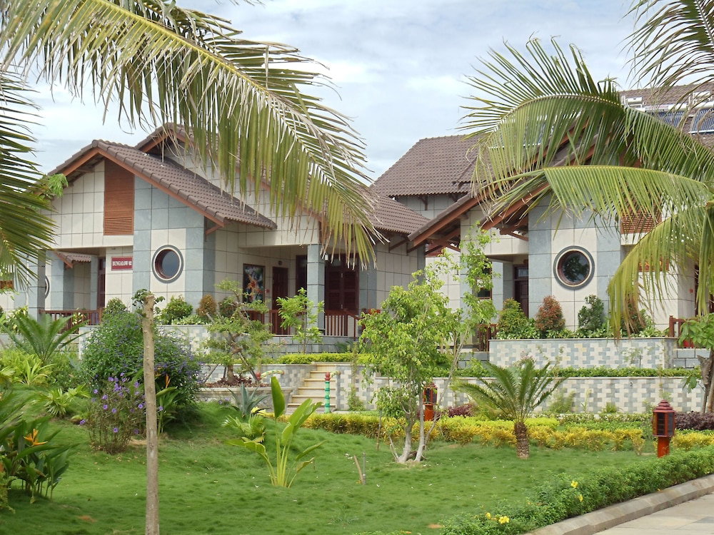 Sa Huynh Beach Resort