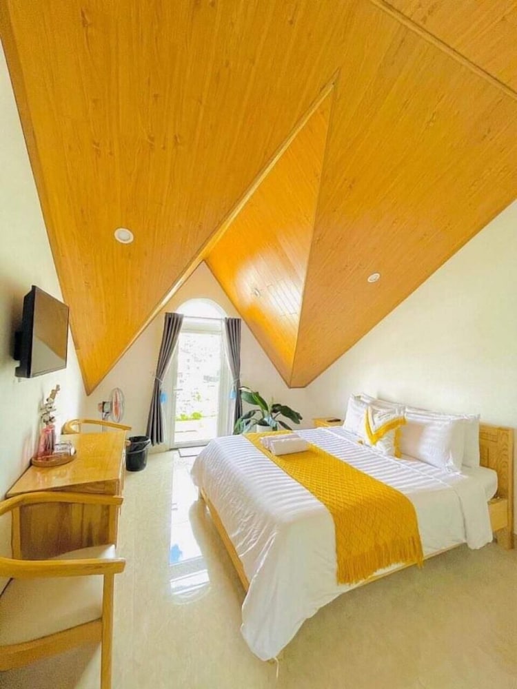 One Million Homestay