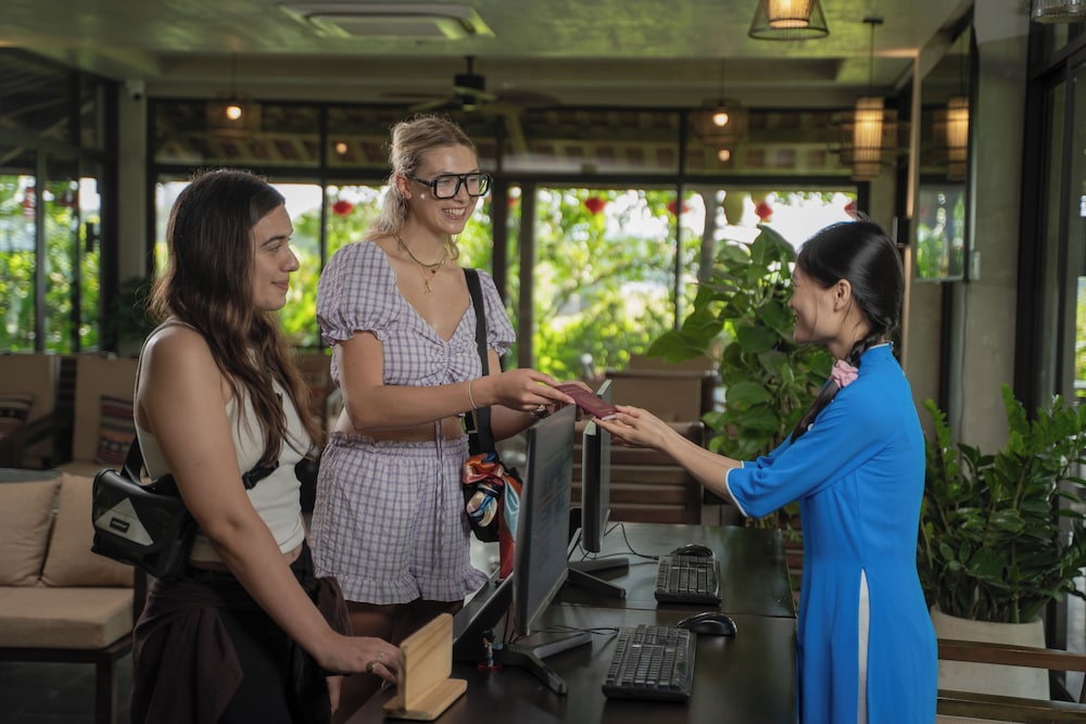 Coco Island Resort Ninh Binh
