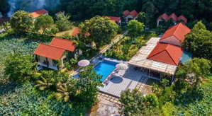 Hotel Trang An Retreat cazare Me