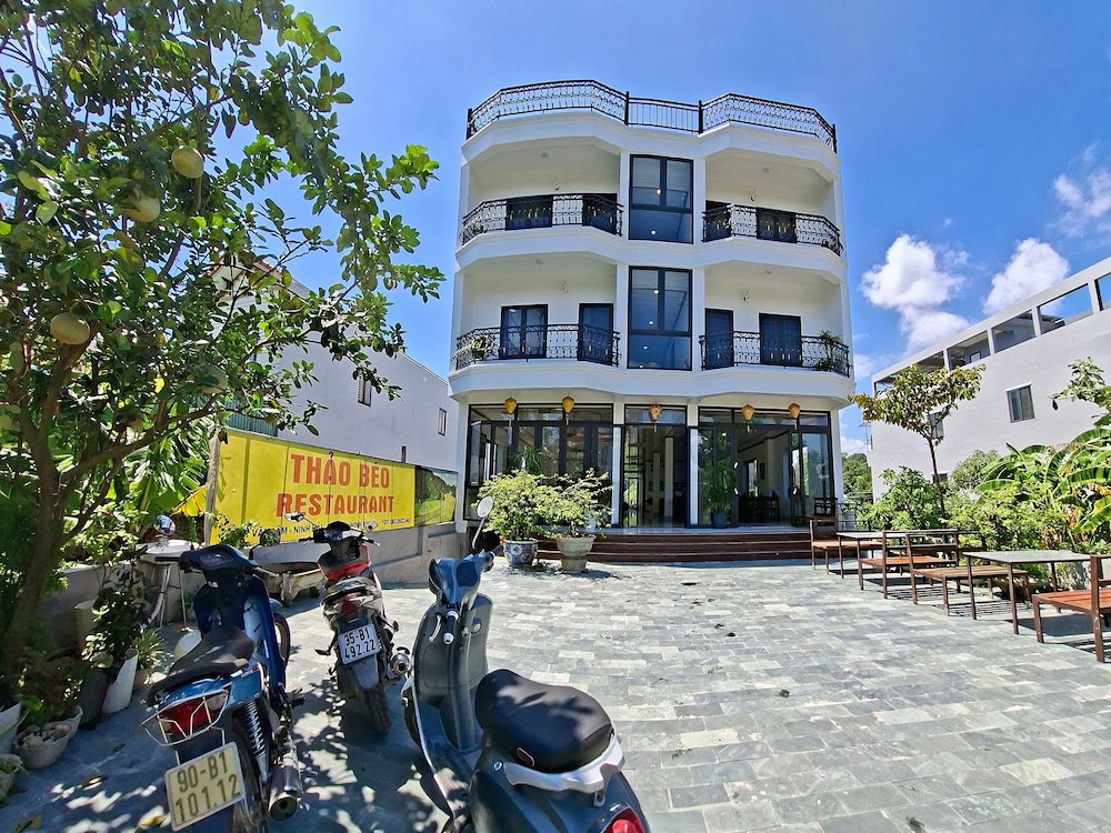 Hotel Vista Tam Coc Hotel