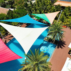 Hotel Hoàng Long Tropical - Farmstay cazare Thuan Nam