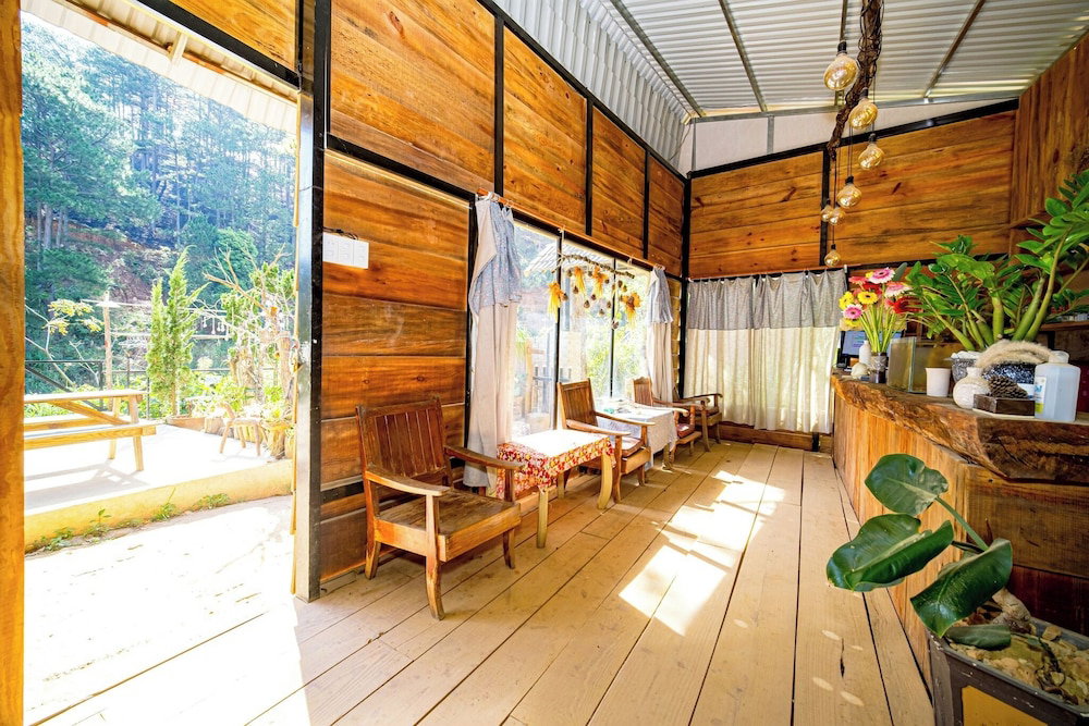 Homestay Sound Of Silence