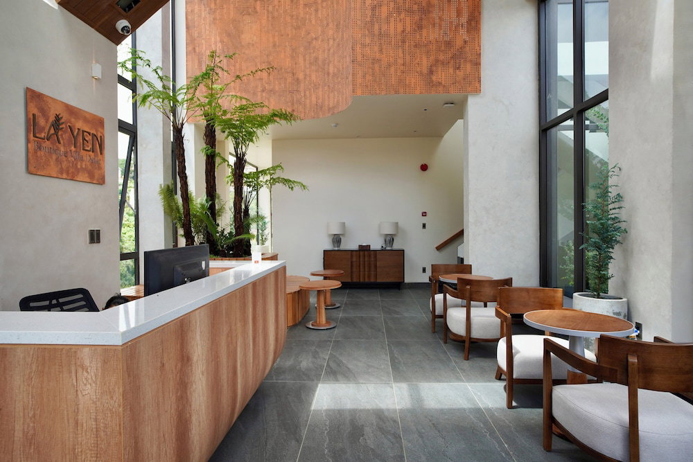La Yen Retreat