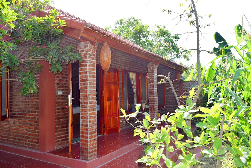 Hotel Van Long Family Homestay