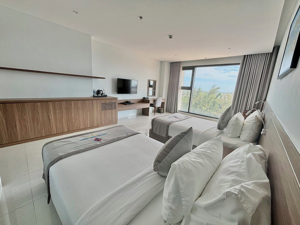 Long Thuan Hotel & Resort