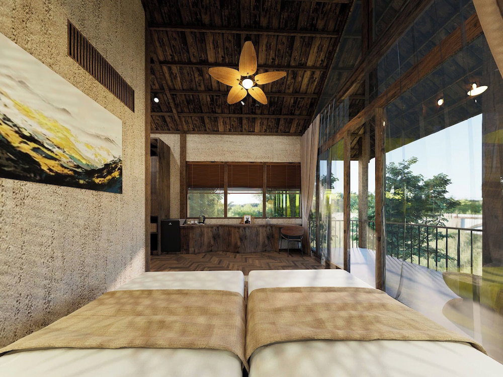 Halora Puluong Retreat