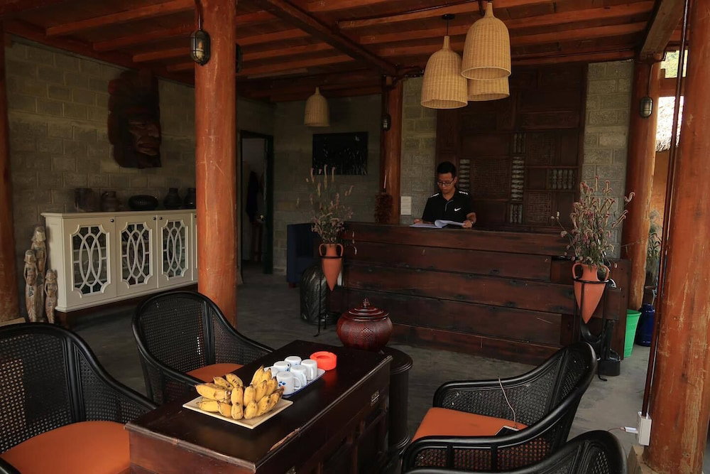 Hotel To Day Du Gia Village
