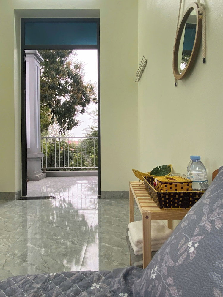 Nhaboong-Homestay Riverside Ninh Binh