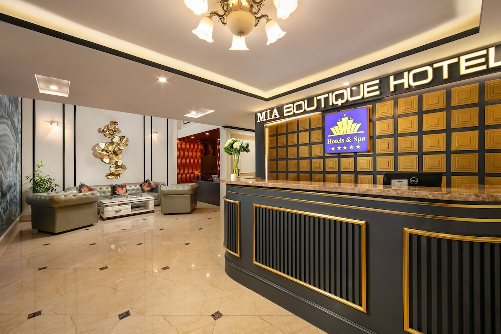 Mia Hotel