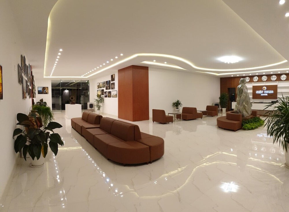 Hotel Nhat Quang Hotel