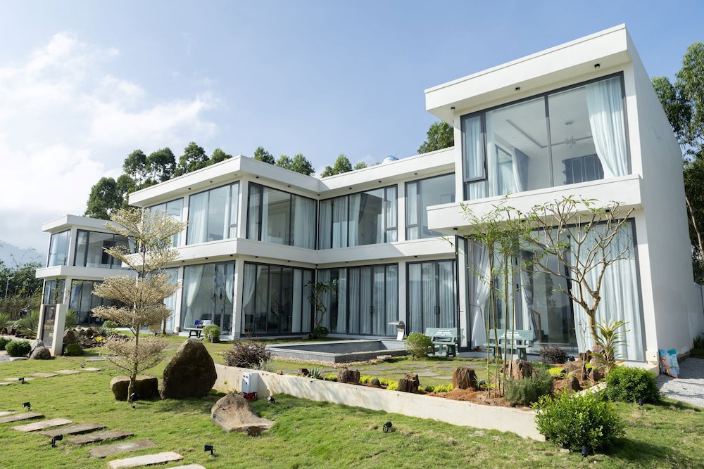 Hotel Tkh Resort