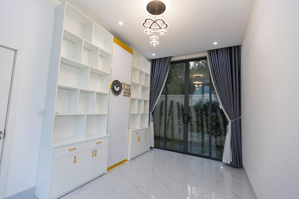 Tkh Resort