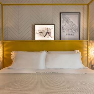 Hotel The Box Riccione cazare Riccione