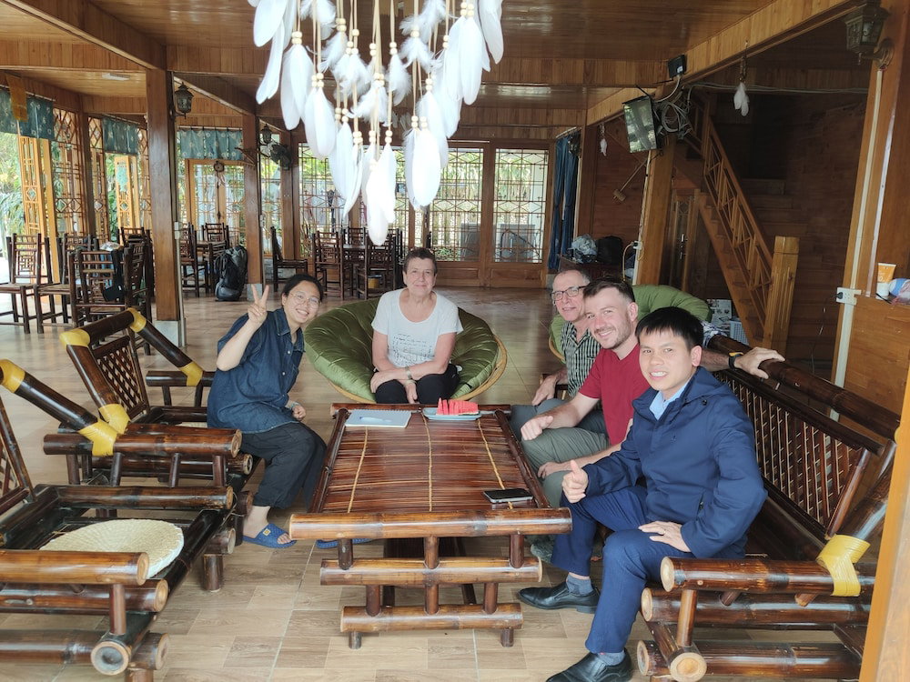 Khen Mong Nature Hotel