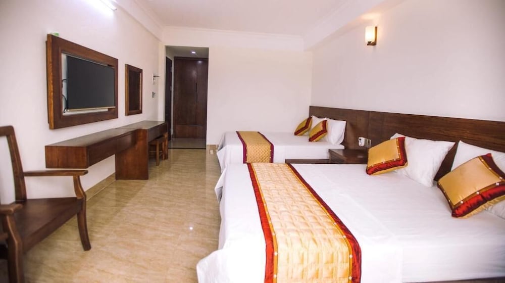 Tu Phuong Hotel Th By Bay Luxury