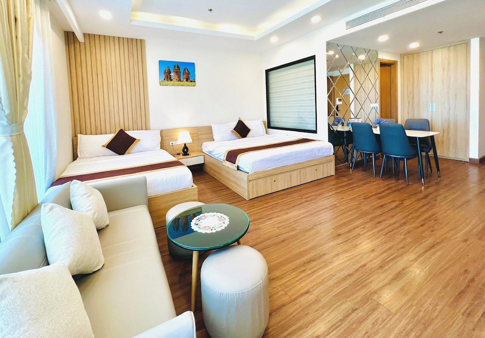Stunning Ocean View Apartment In Flc Sea Tower