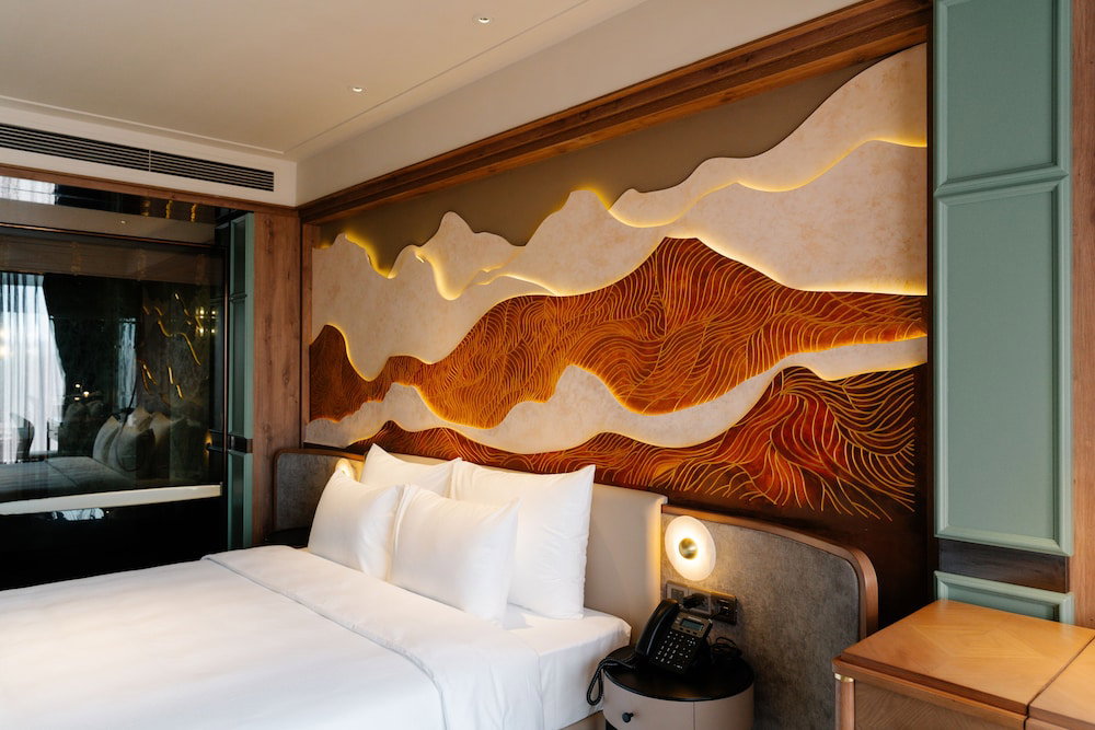 La Passion Premium Cau Go Hotel
