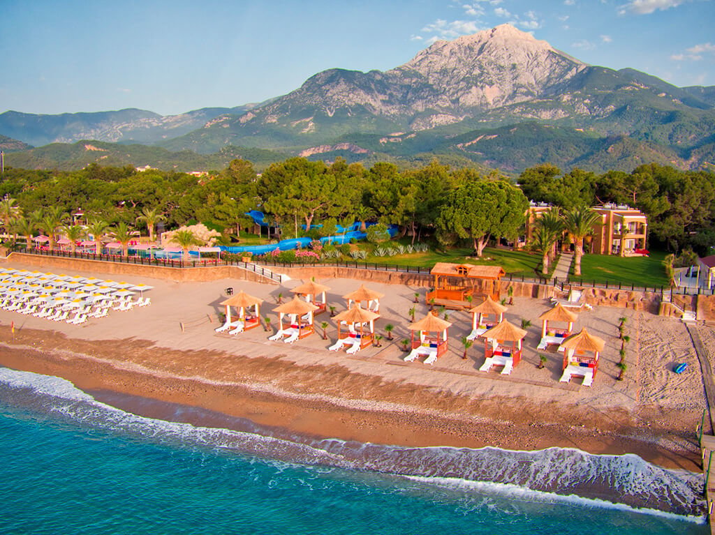 dal travel Pirate's Beach Club